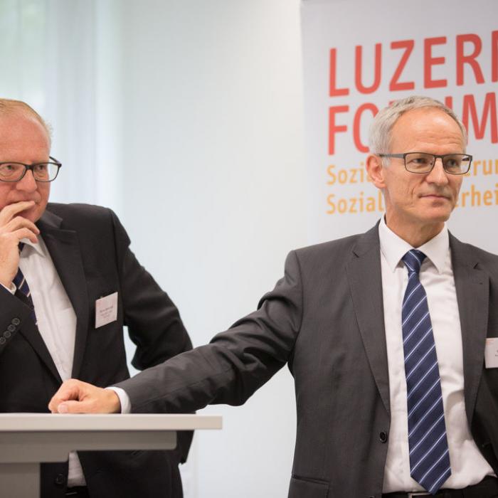 21. Juni 2016 Netzwerk-Apéro der Ausgleichskasse Luzern in Zusammenarbeit mit den Ausgleichskassen Nidwalden, Schwyz und Zug